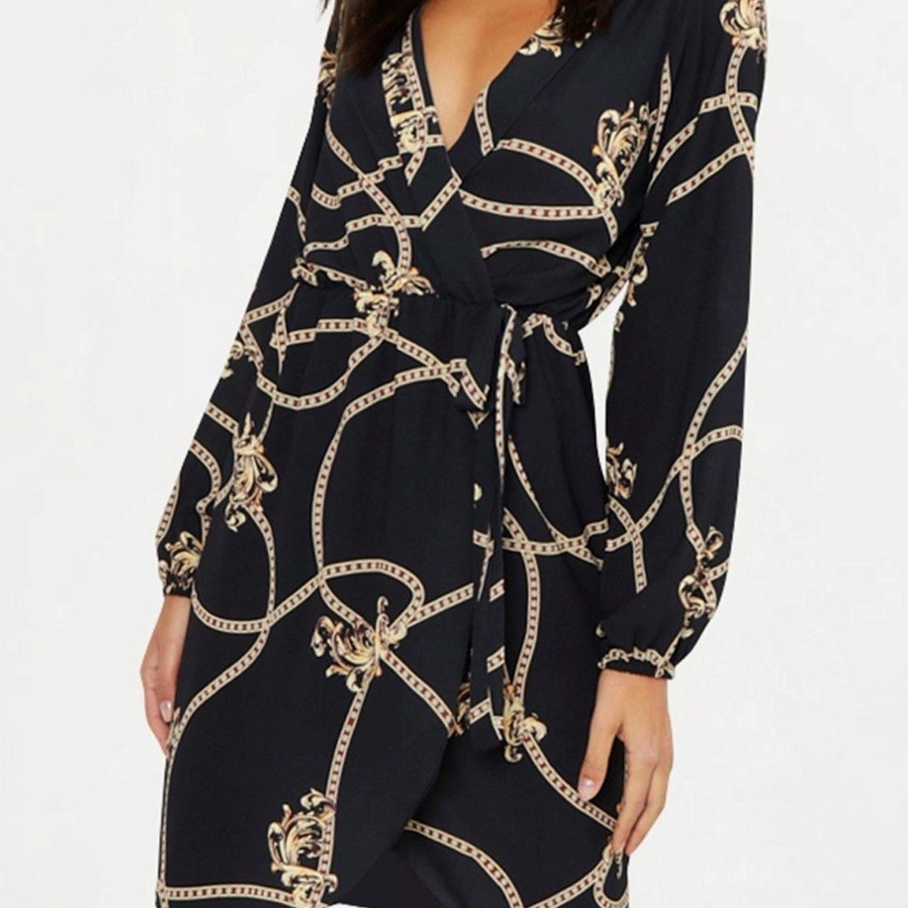 Boohoo Black and Gold Chain Print Dress